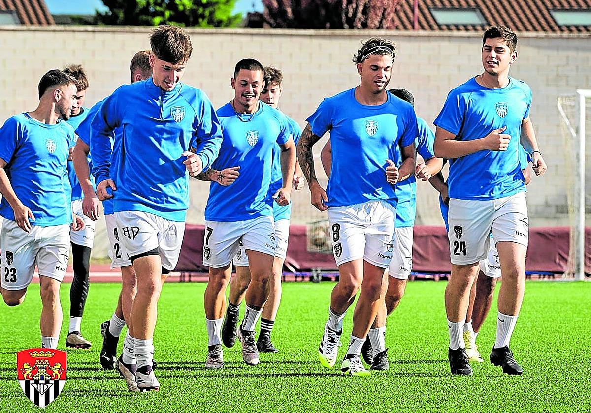 El fútbol riojalteño: pocos, pero bien avenidos