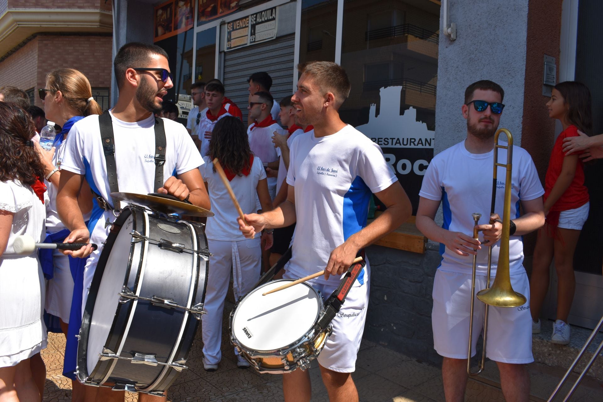 Quel celebra sus fiestas