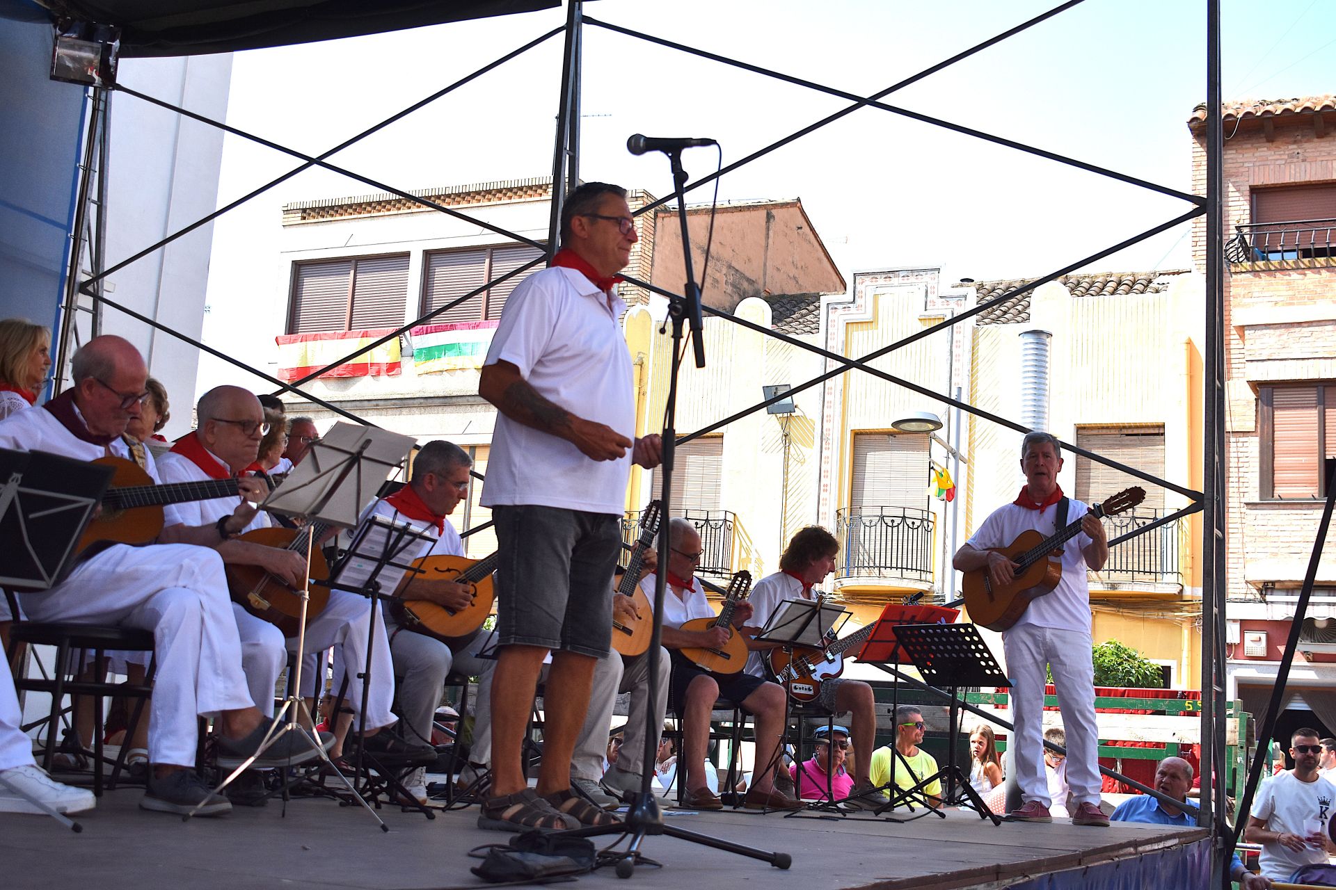 Las imágenes del cohete de las fiestas de Rincón de Soto