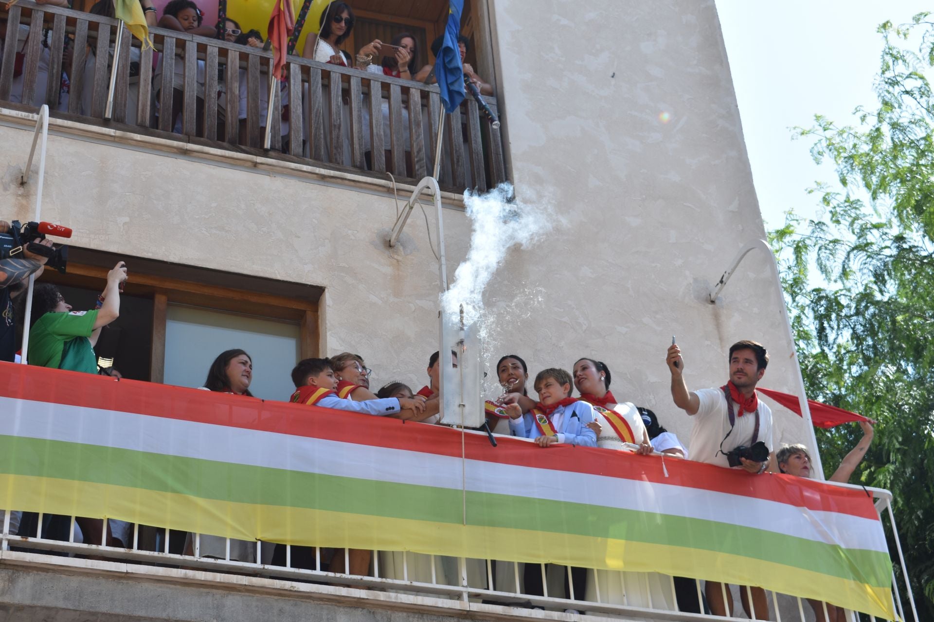 Las imágenes del cohete de las fiestas de Rincón de Soto