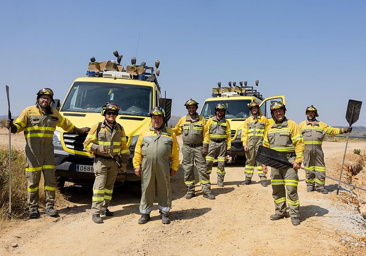 Imagen principal - Los dieciséis ojos que miran de frente al fuego