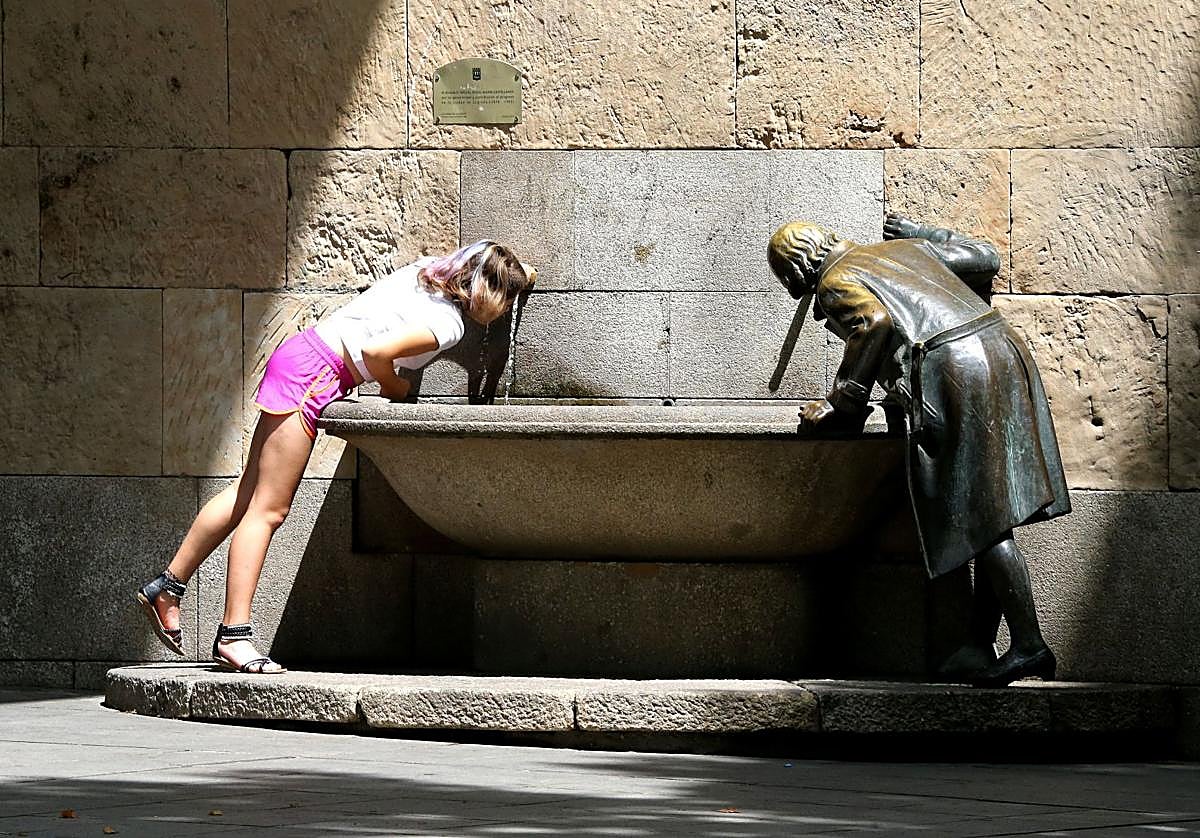La hidratación es esencial para evitar los golpes de calor.