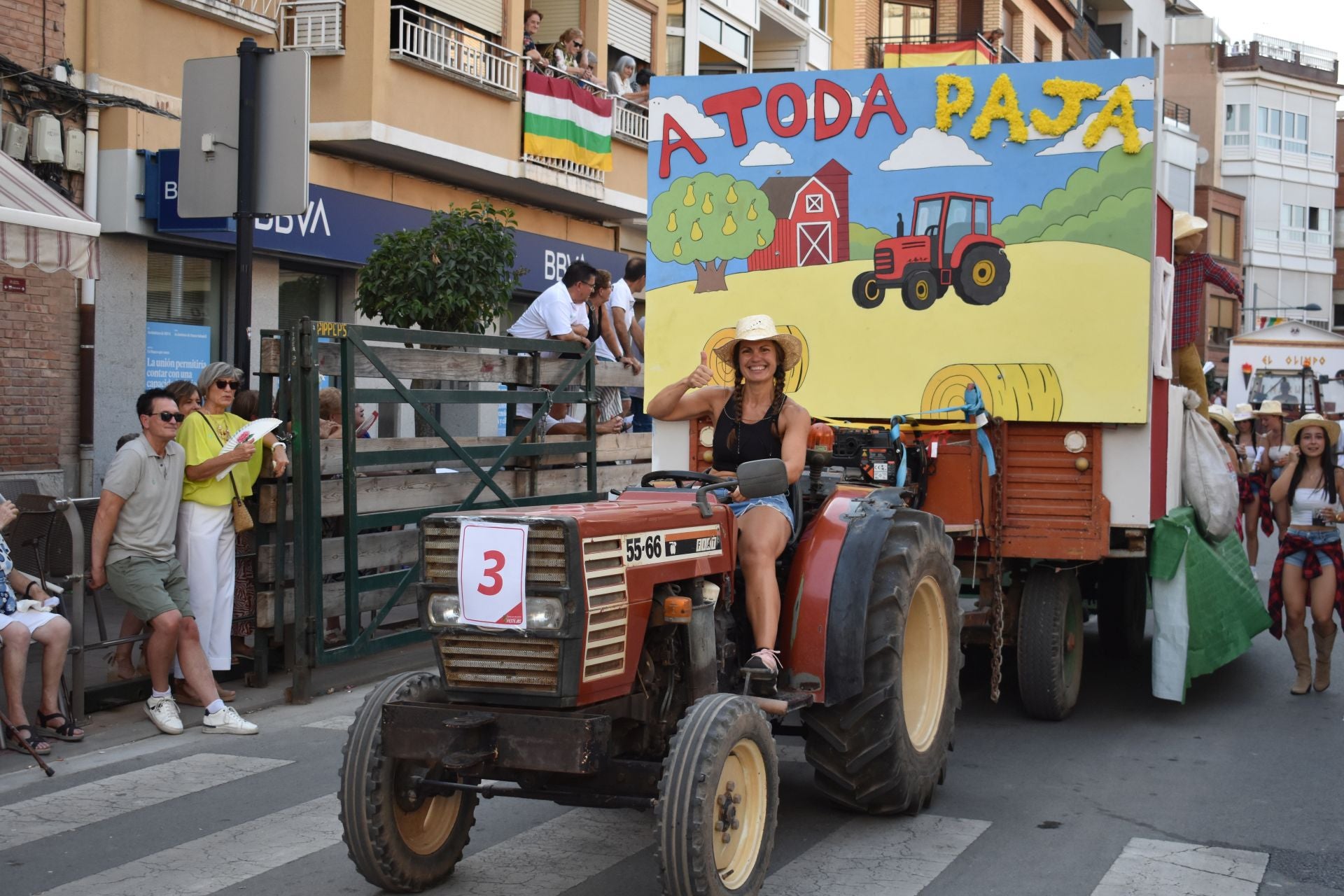 Rincón de Soto disfrutó de las carrozas