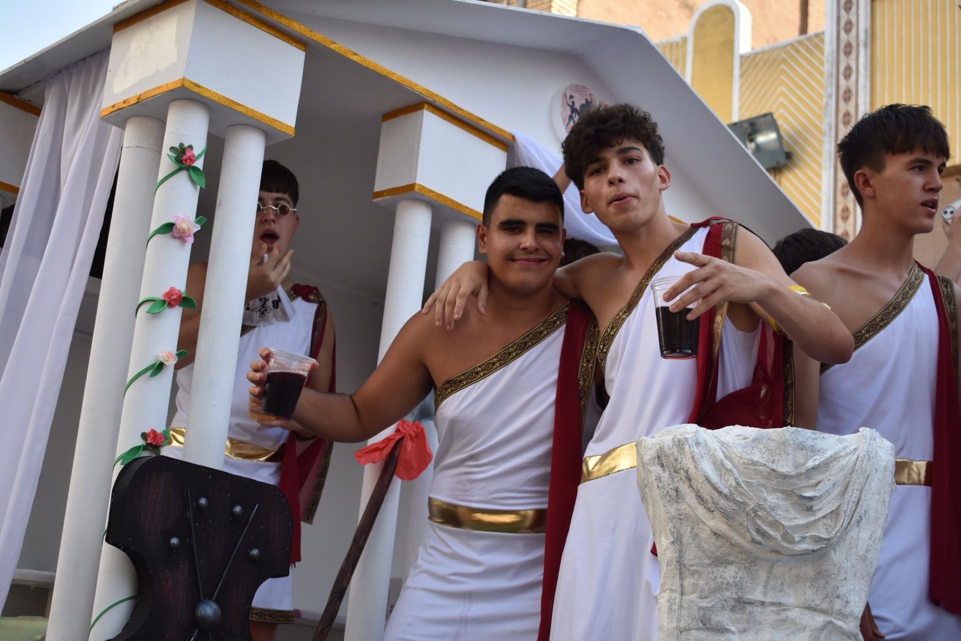 Rincón de Soto disfrutó de las carrozas