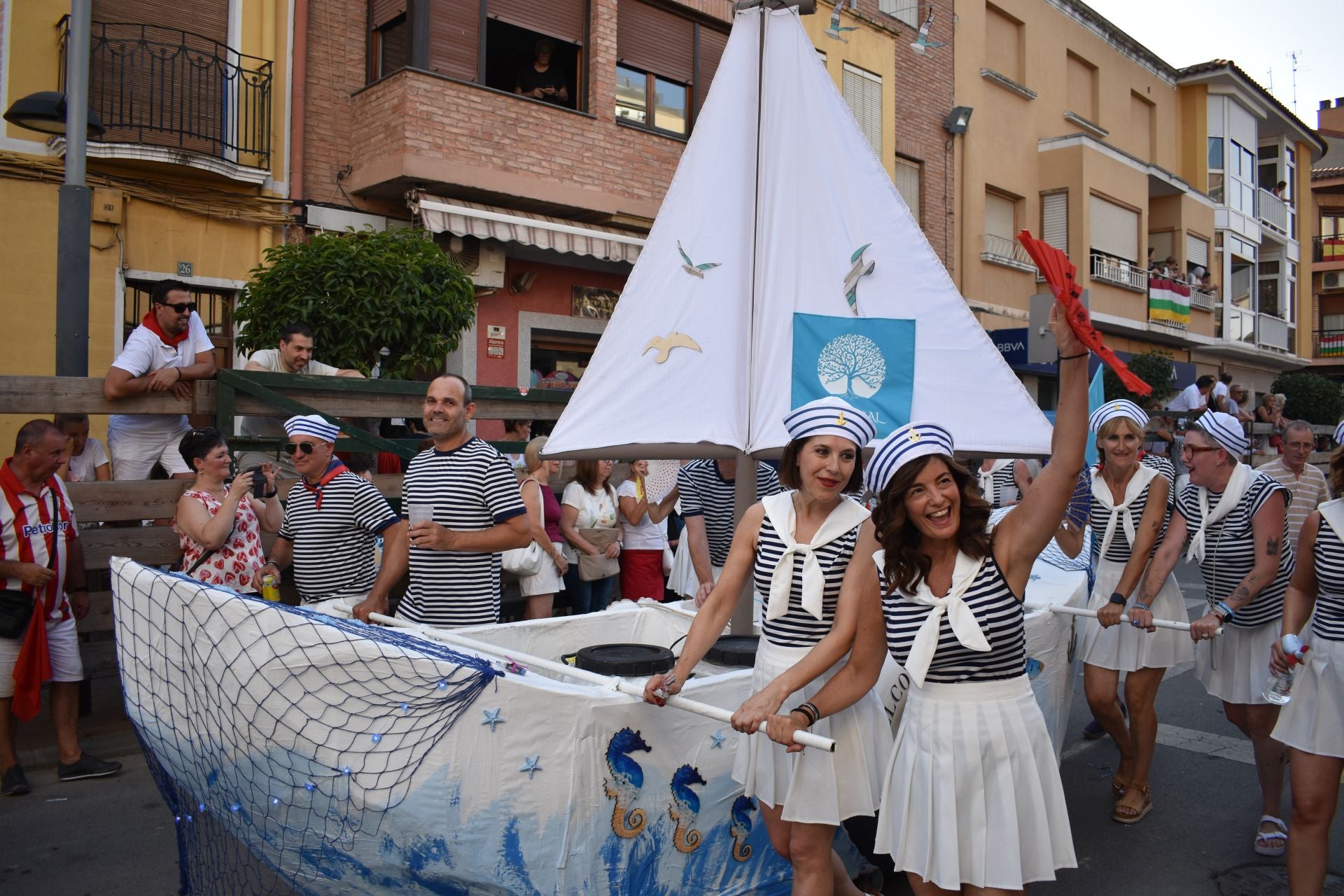 Rincón de Soto disfrutó de las carrozas