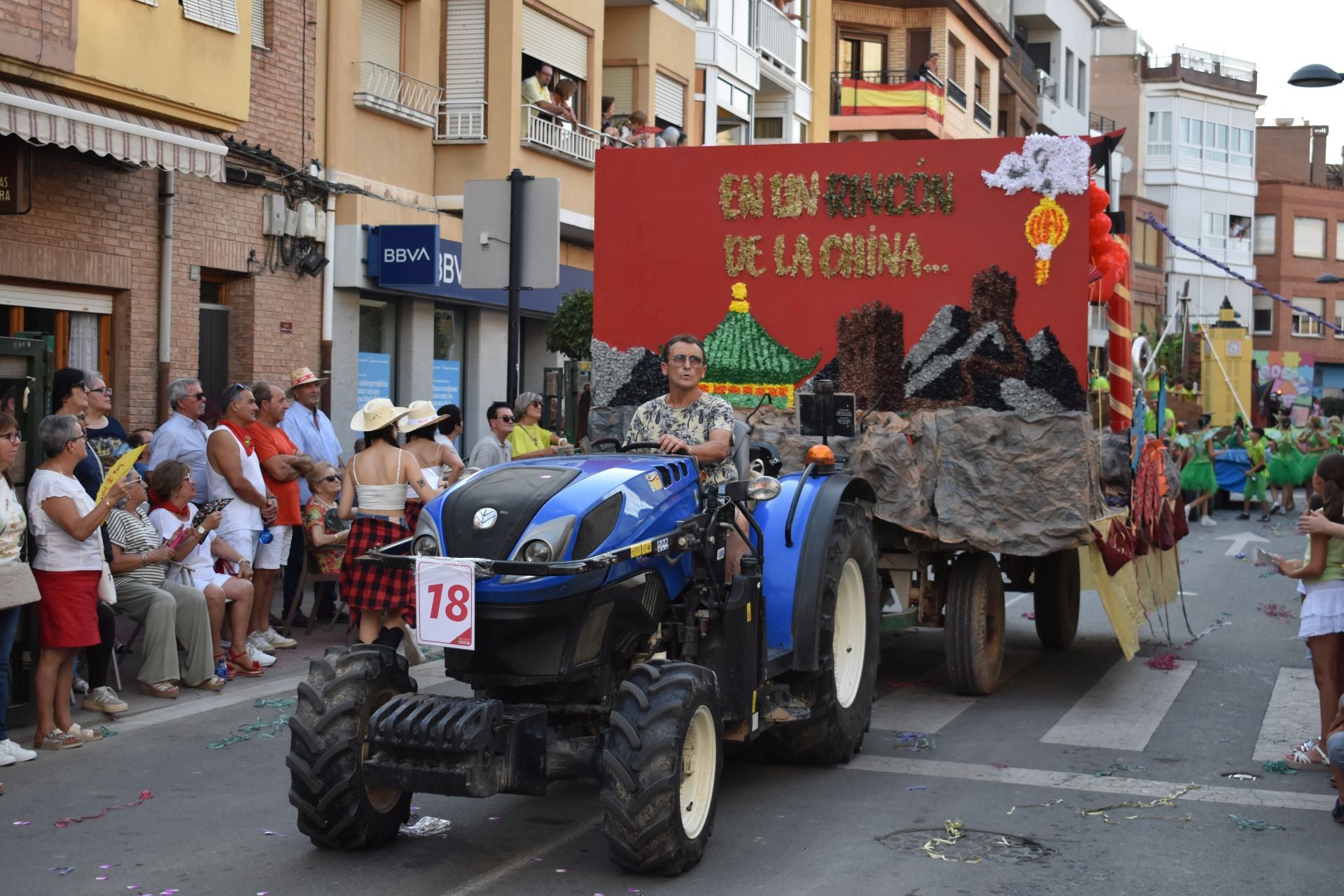 Rincón de Soto disfrutó de las carrozas