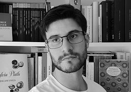 El poeta sevillano Juan F. Rivero.