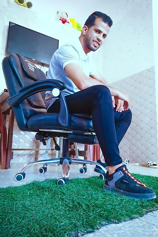 Khaled Abu Huwaishel antes de la guerra en Gaza.