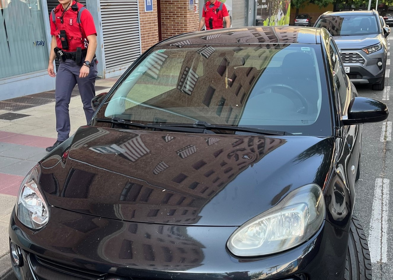 Vehículo implicado en la agresión denunciada.