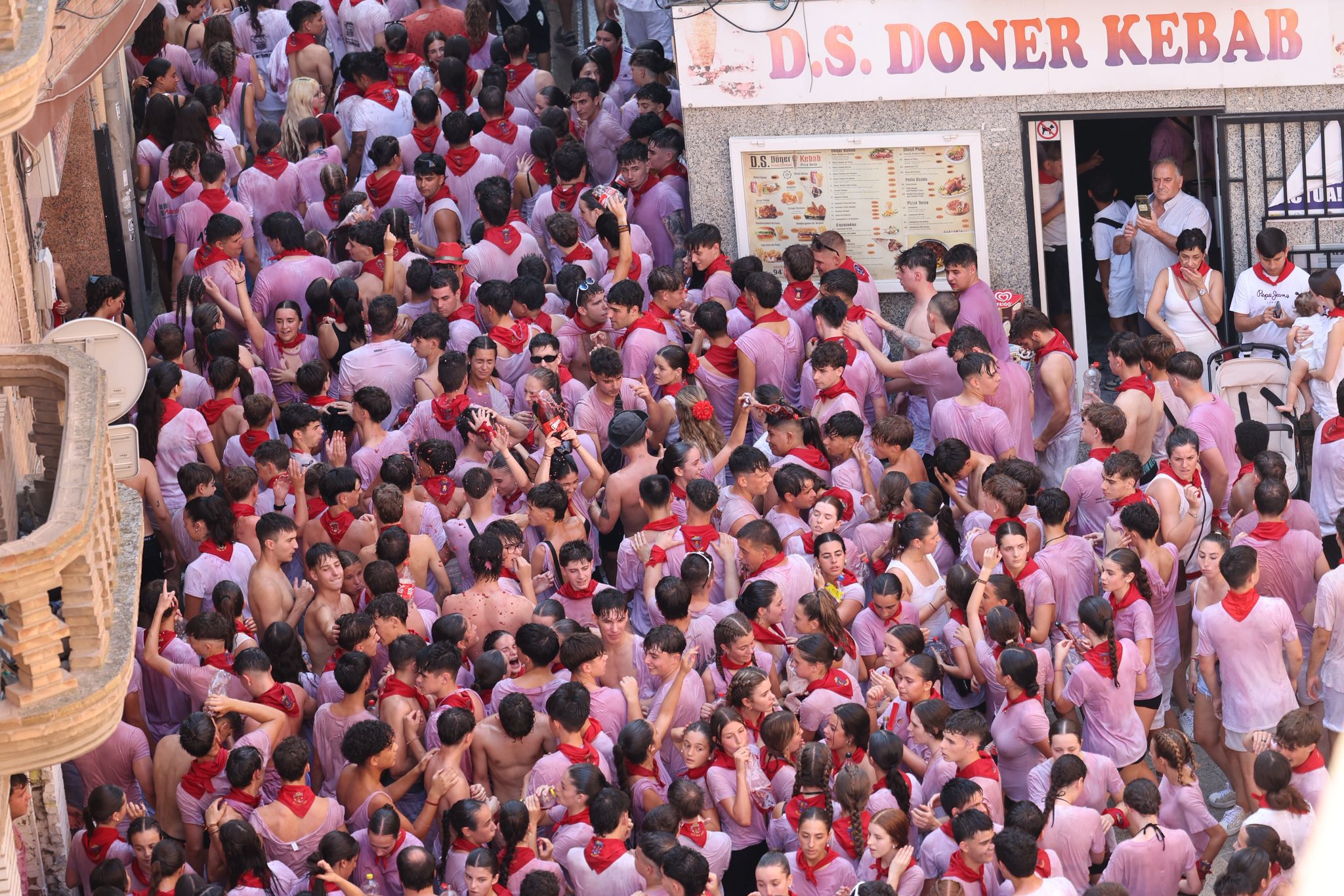 La fiesta se adueña de Alfaro: las imágenes