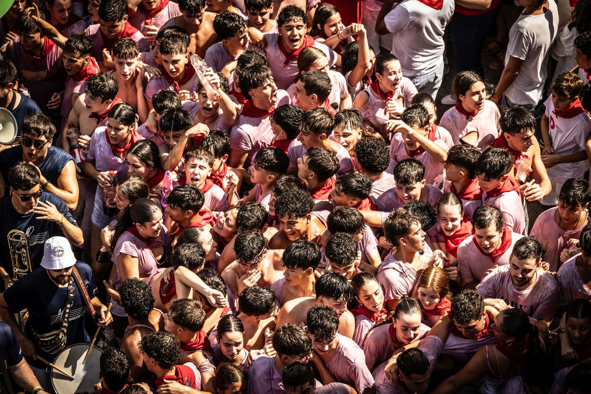 La fiesta se adueña de Alfaro: las imágenes
