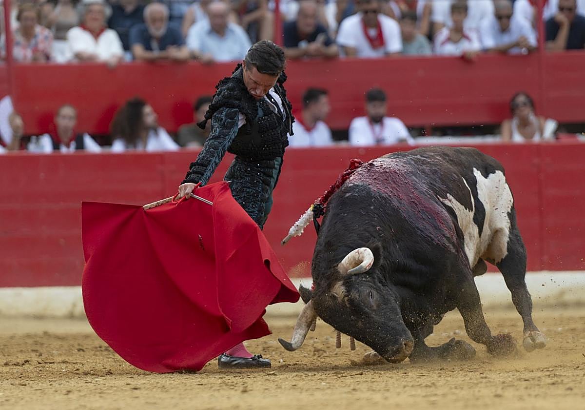 Urdiales durante la corrida de Alfaro.