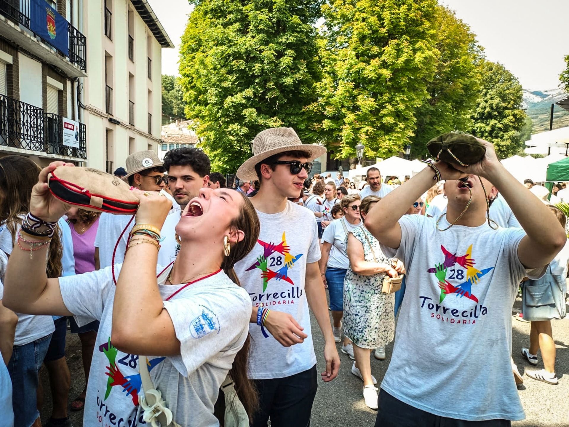 La Fiesta de la Solidaridad de Torrecilla reúne a miles de personas