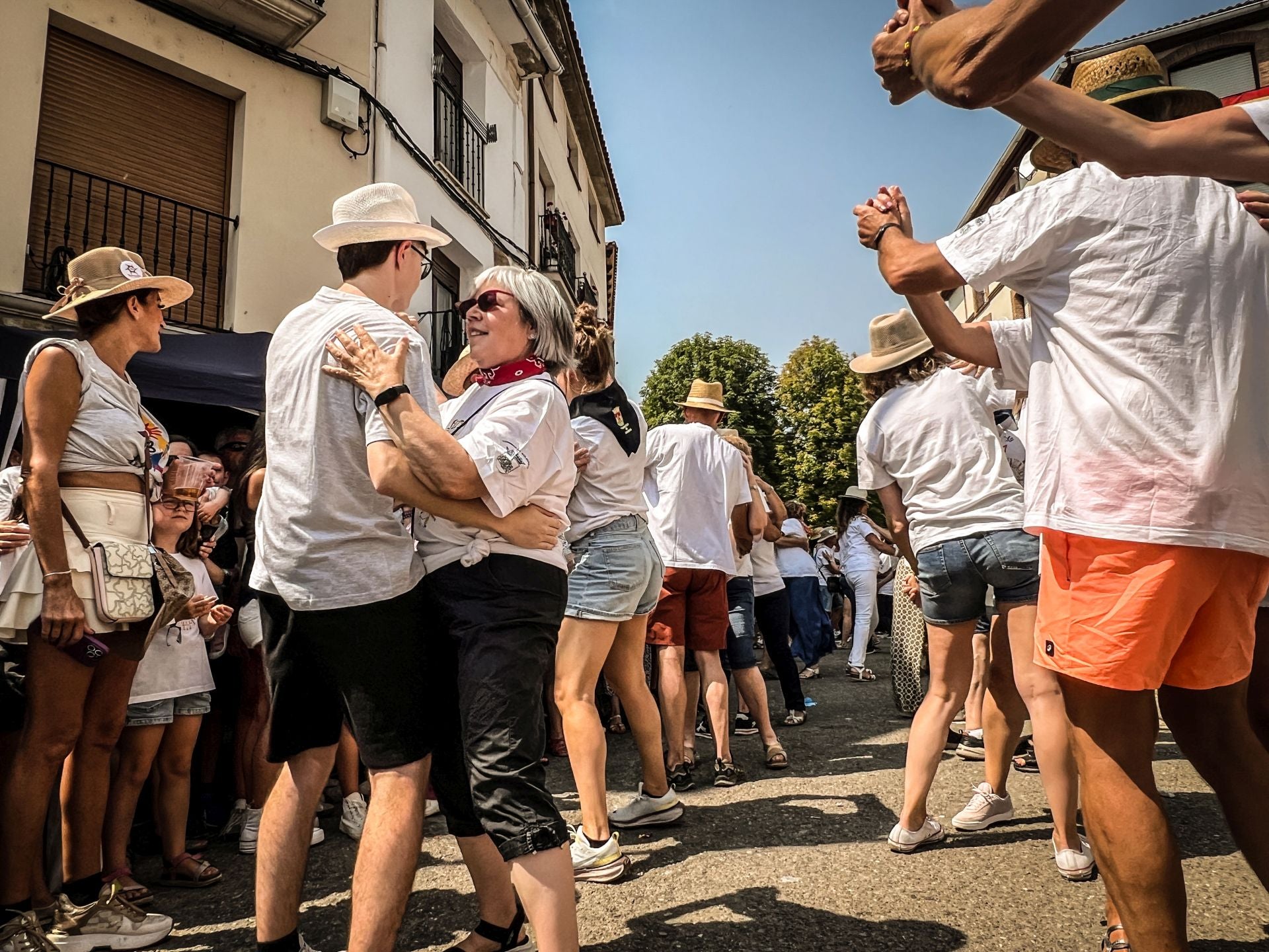 La Fiesta de la Solidaridad de Torrecilla reúne a miles de personas