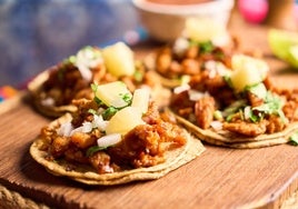 Tacos al pastor, el icono de las calles mexicanas