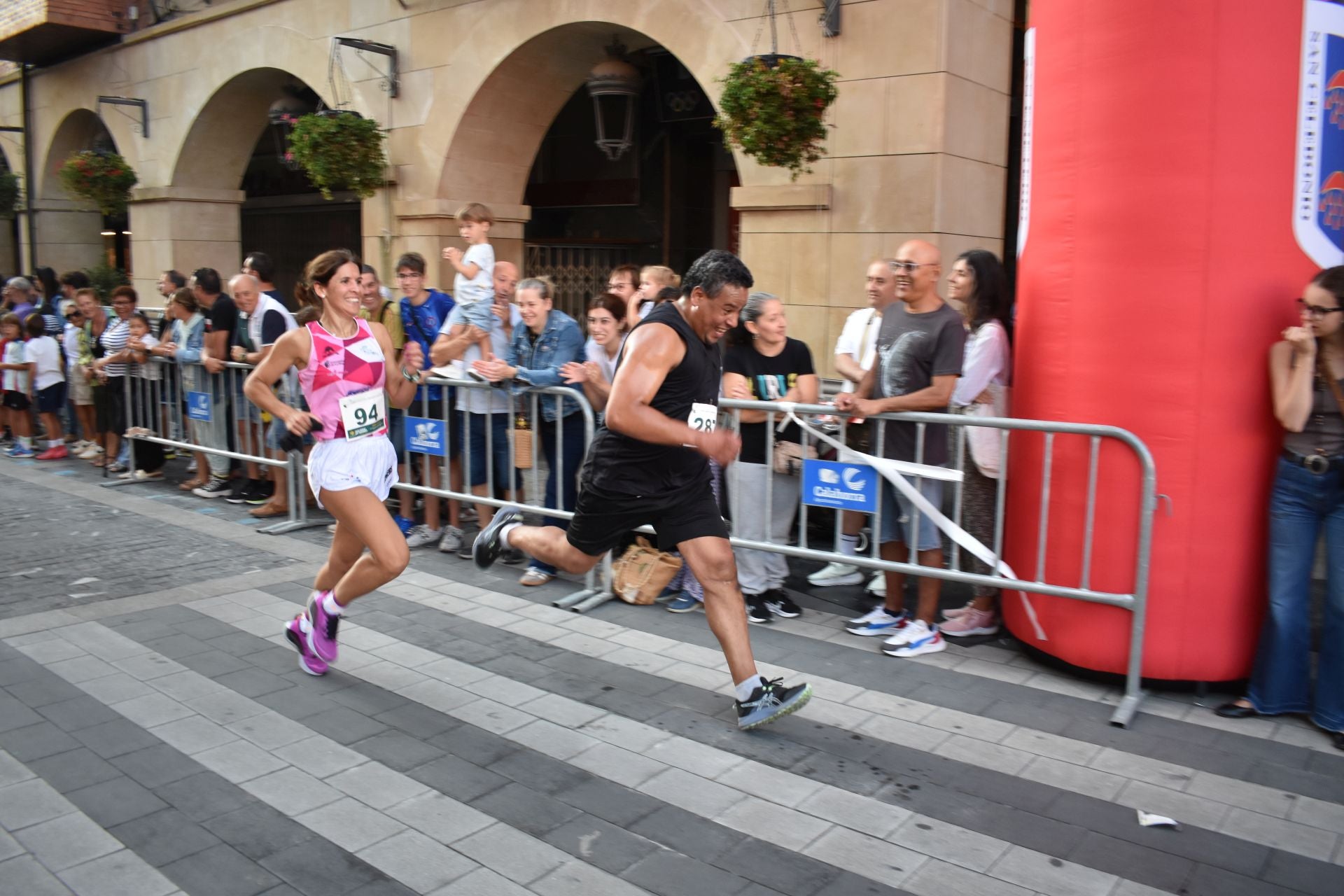 Las imágenes de la carrera Ciudad de Calahorra