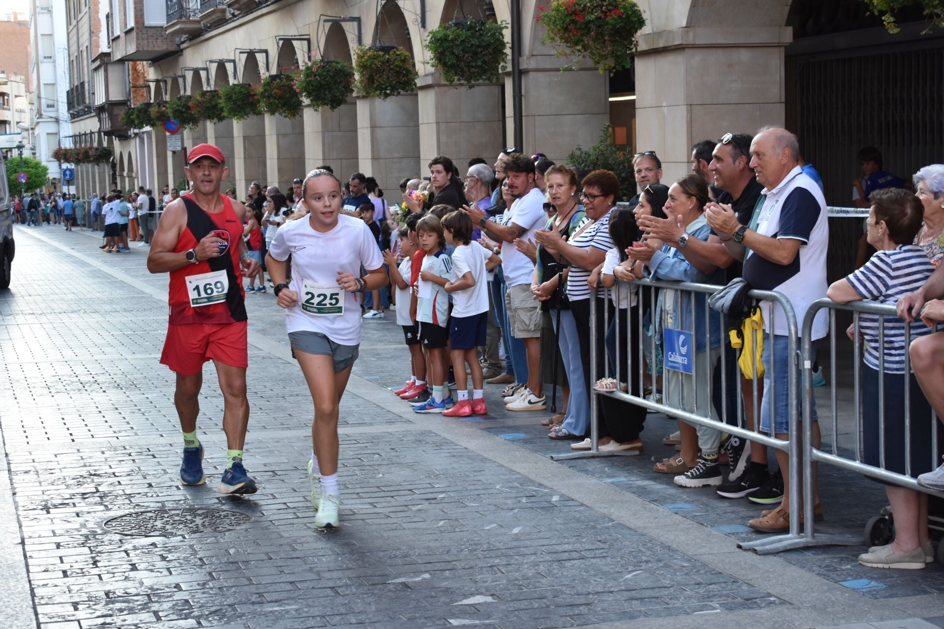 Las imágenes de la carrera Ciudad de Calahorra
