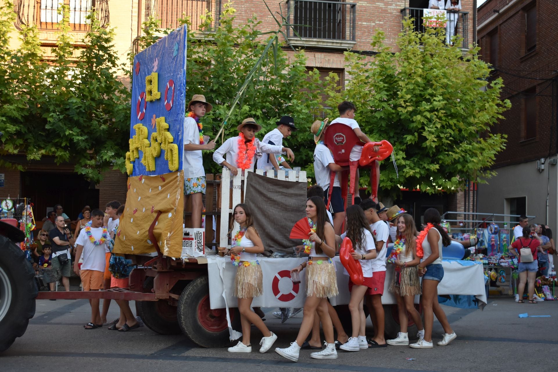 Todo el color de las fiestas de Aldanueva de Ebro