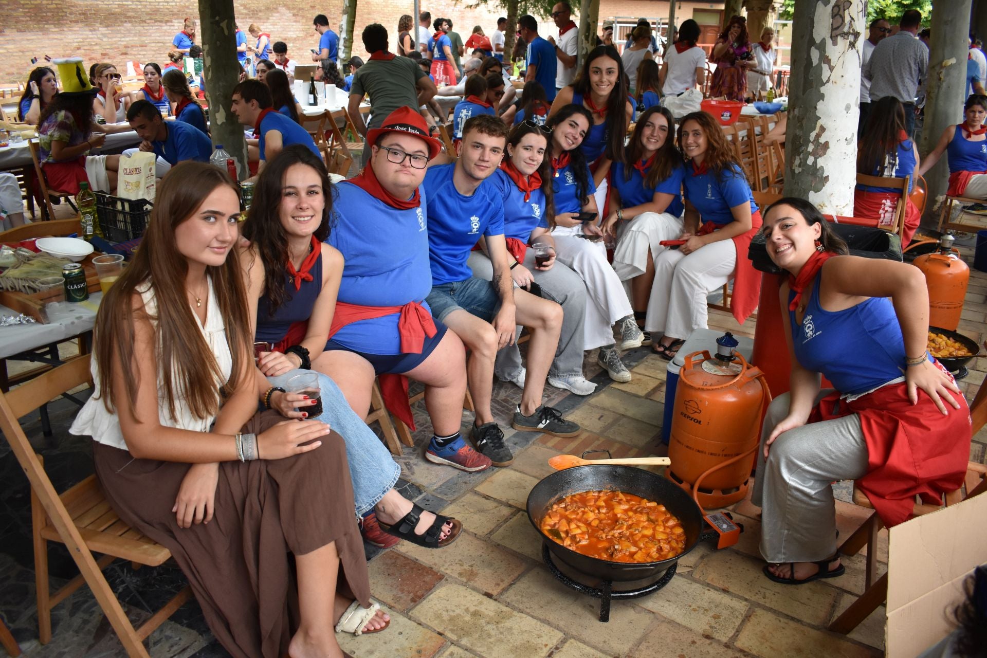 El concurso de calderillos de Aldeanueva reúne a veintidos cuadrillas