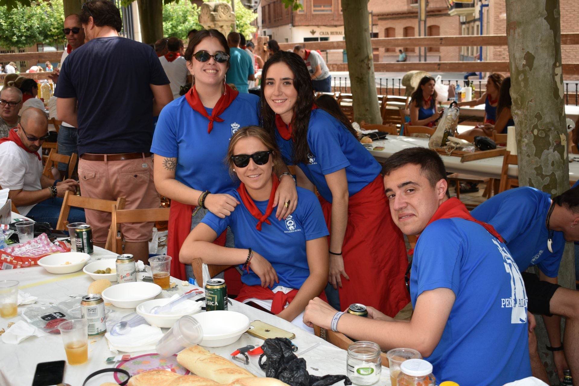 El concurso de calderillos de Aldeanueva reúne a veintidos cuadrillas