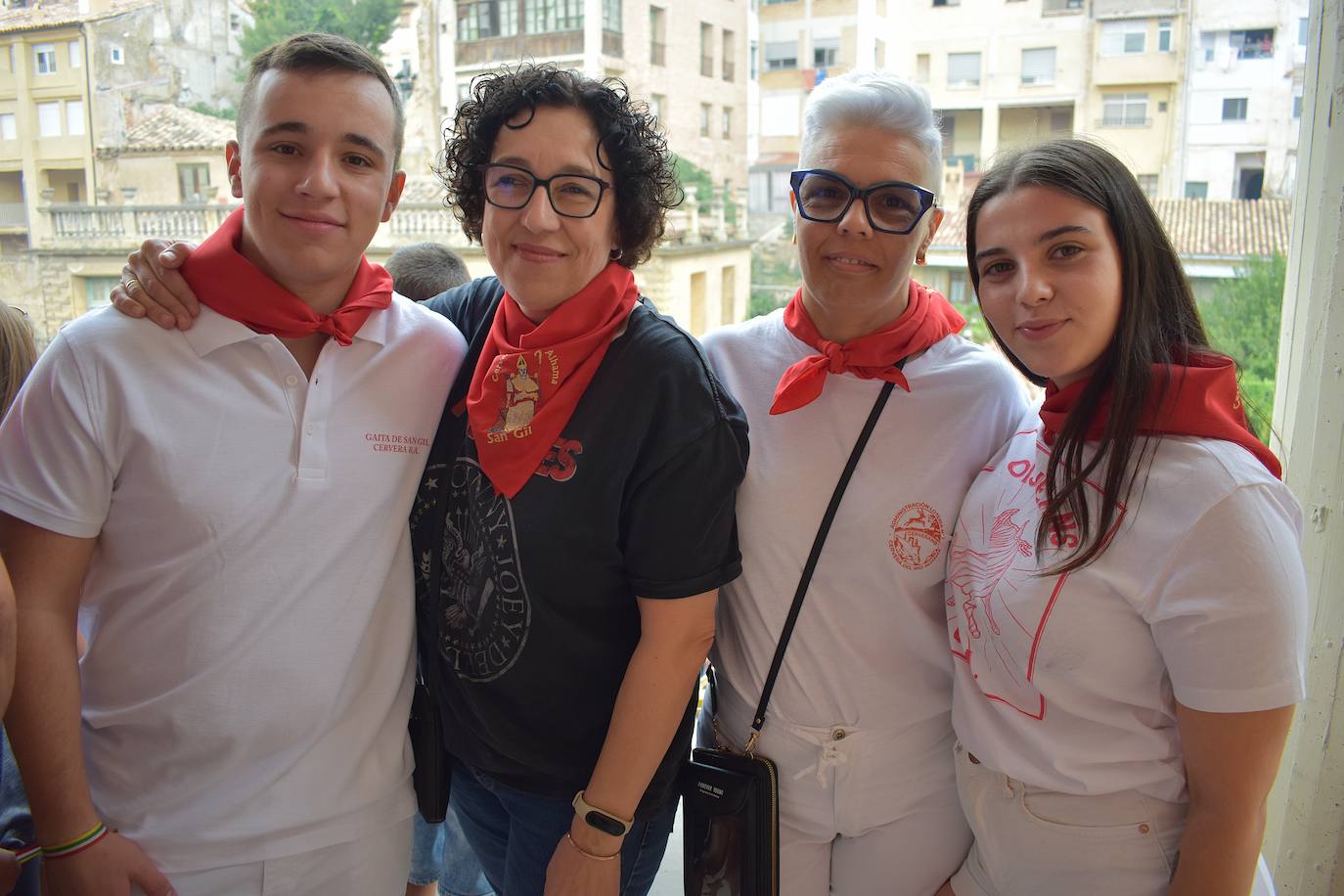 Las imágenes del primer día de fiestas en Cervera