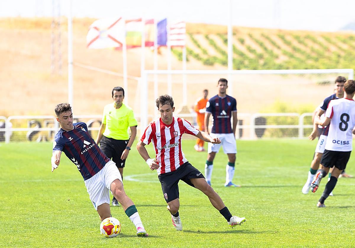 Las imágenes del encuentro UDL-Eibar B