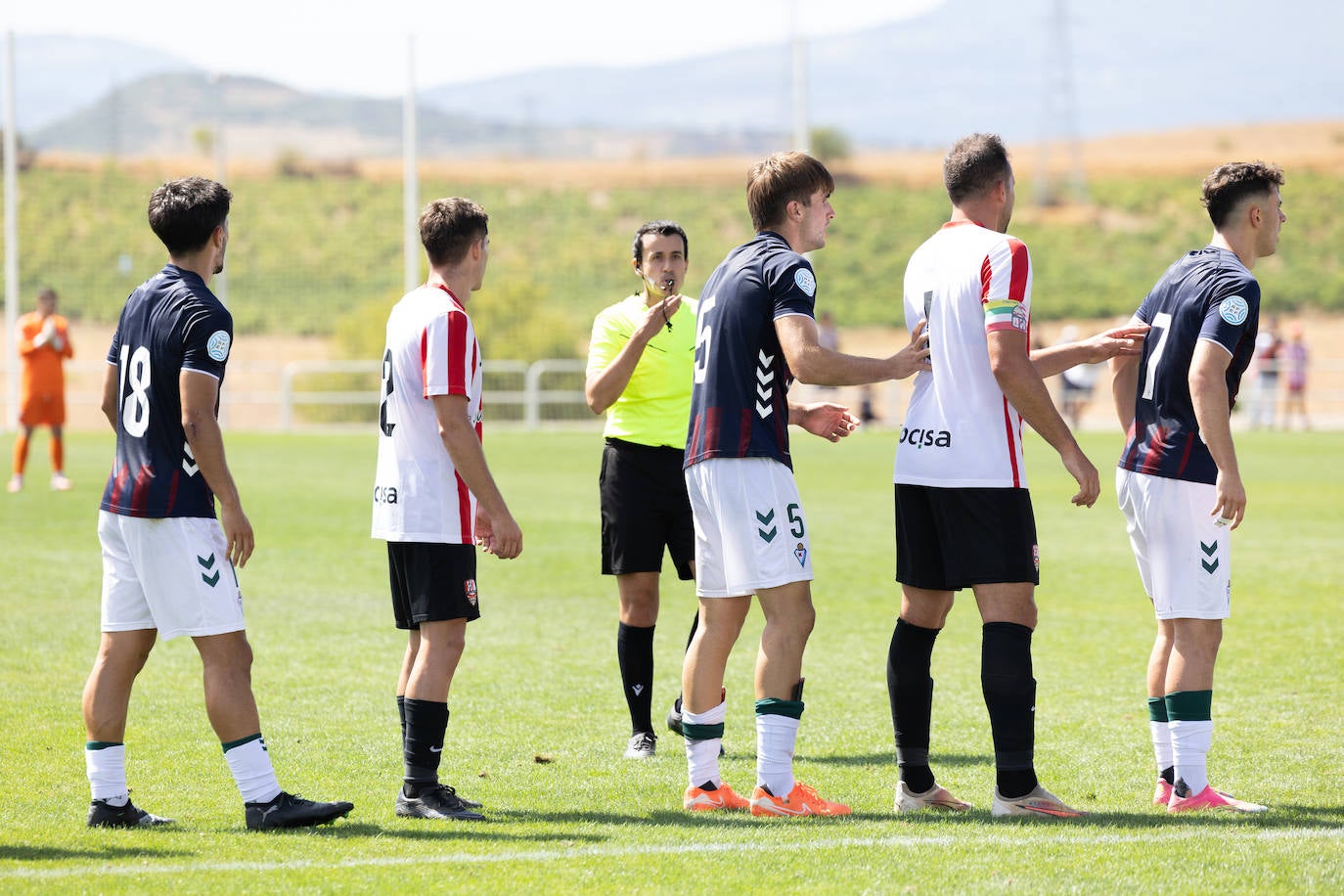 Las imágenes del encuentro UDL-Eibar B