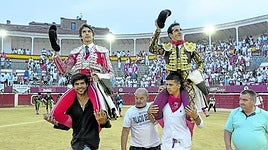 Castella y Talavante salieron a hombros. lof