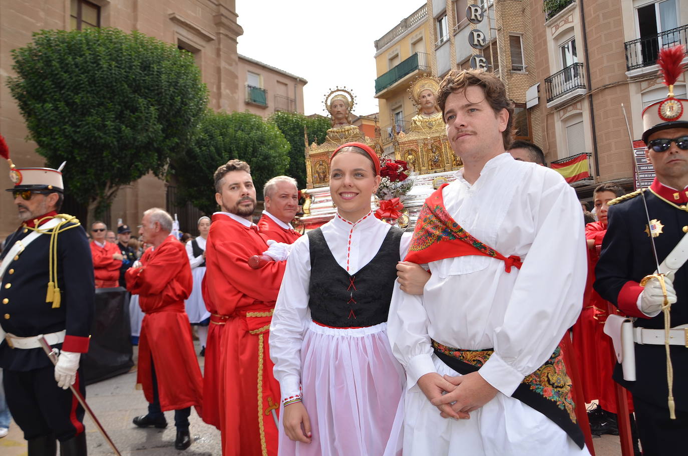 Calahorra despide las fiestas con una procesión a sus patronos