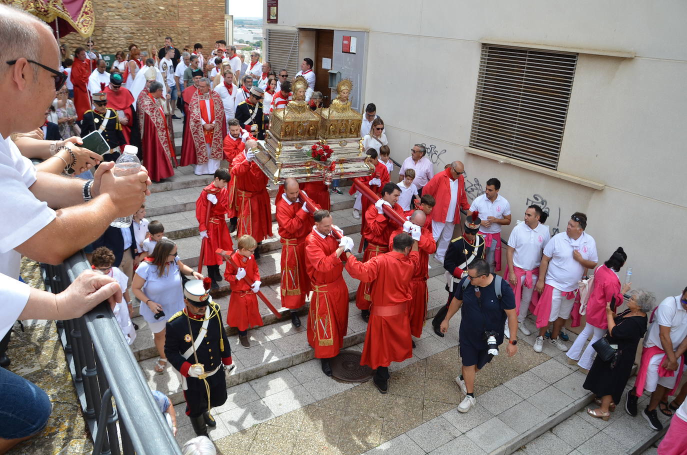 Calahorra despide las fiestas con una procesión a sus patronos