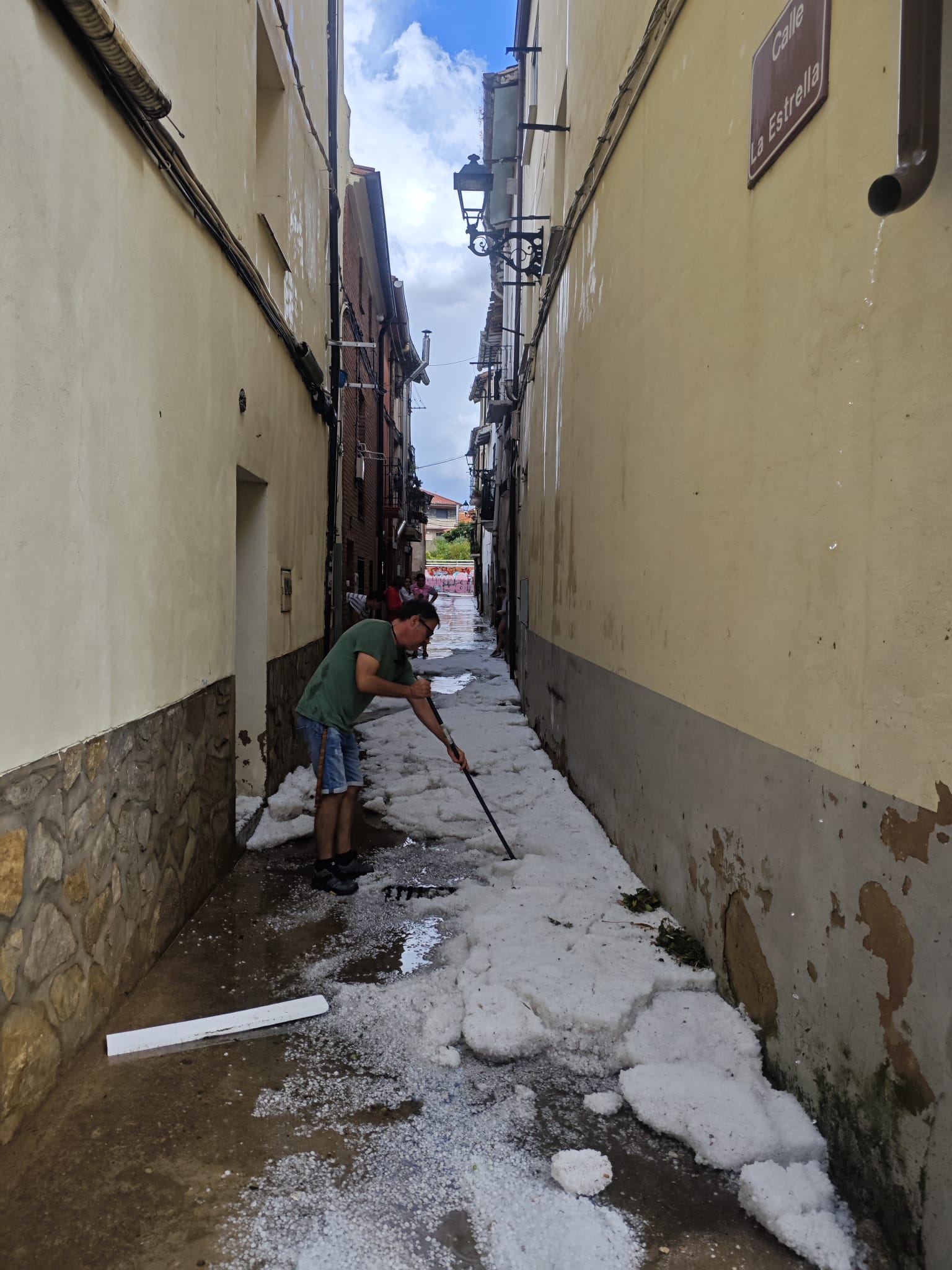 Intensa granizada en varias localidades riojanas