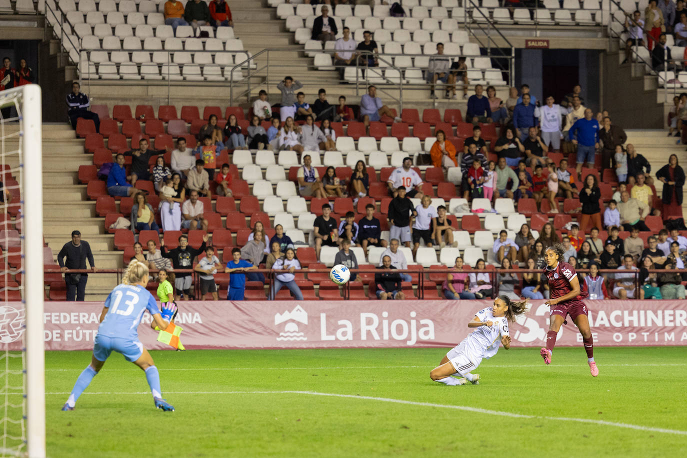 Las imágenes del encuentro DUX-Real Madrid