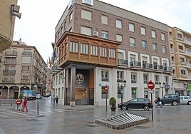 Exterior del Ayuntamiento de Arnedo.
