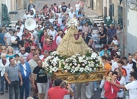 Procesión en Igea.