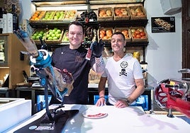 Los hermanos Óscar y Víctor.