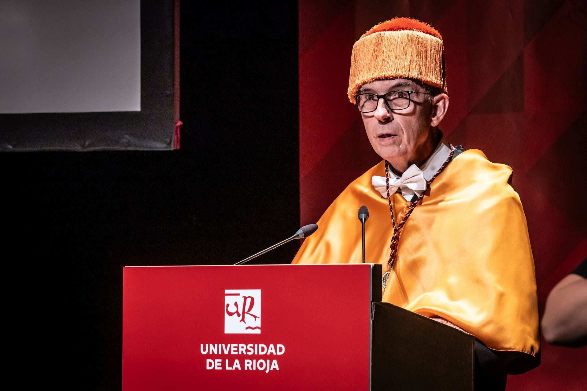 Las imágenes de la apertura del curso académico de la UR