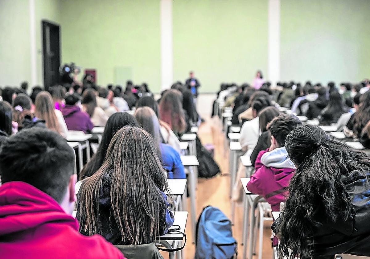 Una clase de Secundaria, durante el primer día lectivo, en una imagen de archivo.
