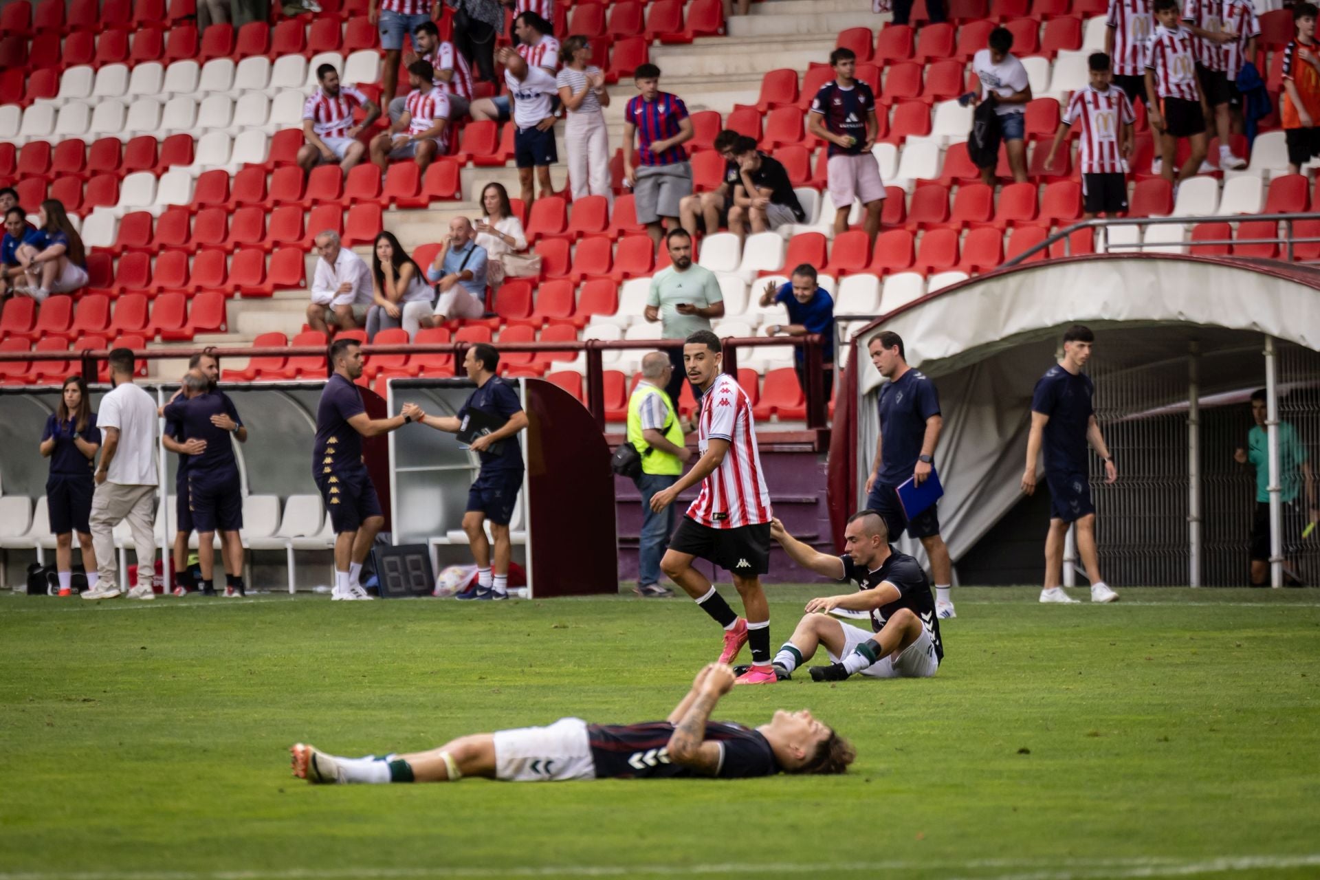 La SDL gana al Eibar en Las Gaunas