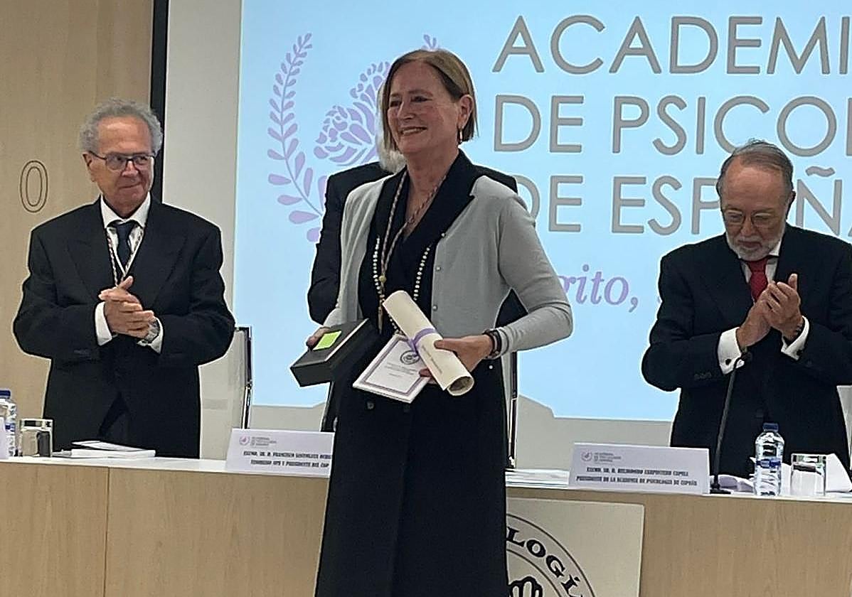 La Academia de Psicología de España nombra académica de número a Sylvia Sastre i Riba