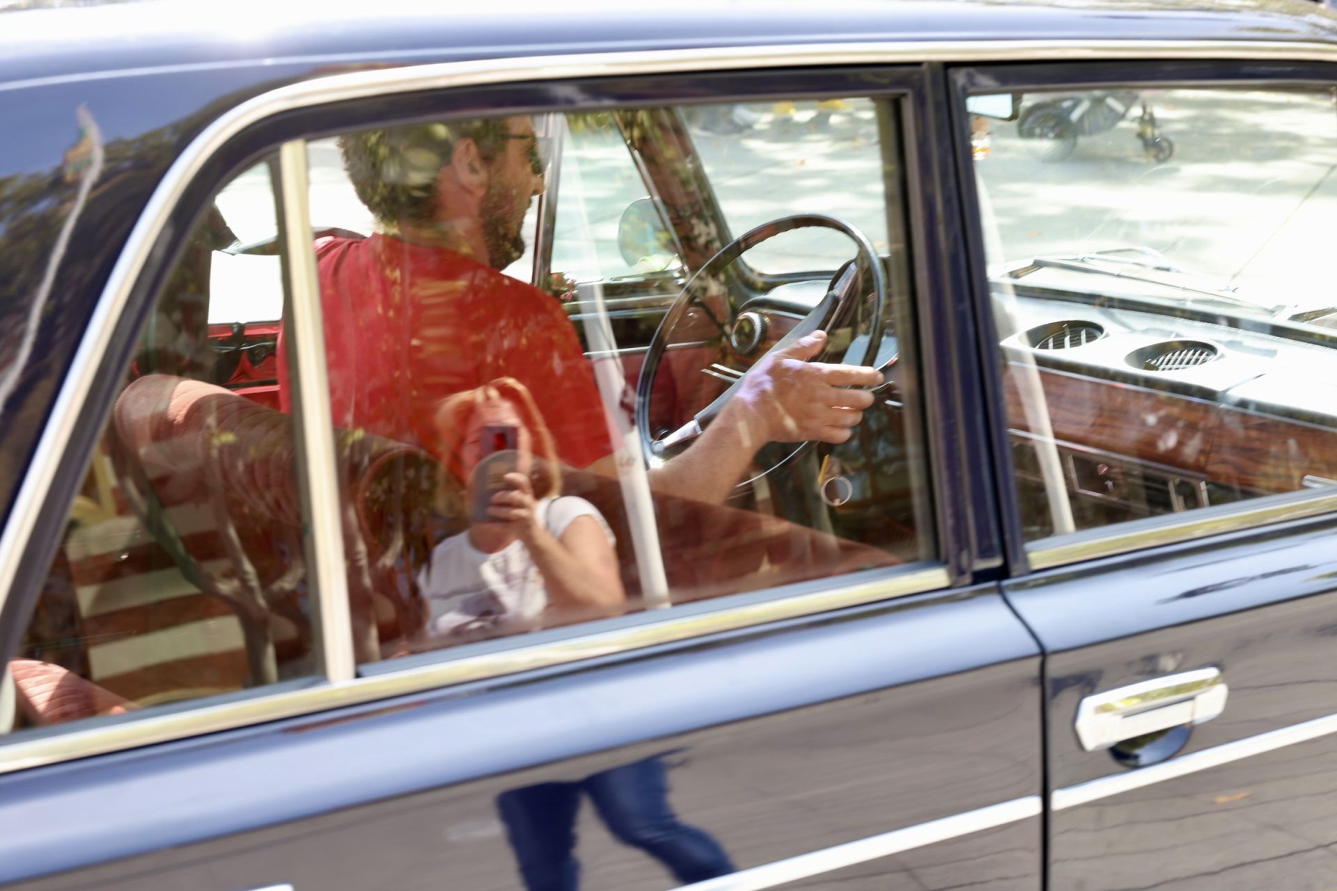 Las imágenes de la concentración de coches Seat de otra época en Logroño