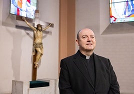 Fermín Labarga fue proclamado ayer párroco de la iglesia de Santa Teresita.