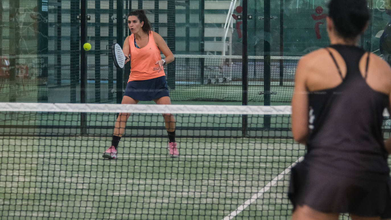 Las imágenes del Torneo La Vendimia de pádel