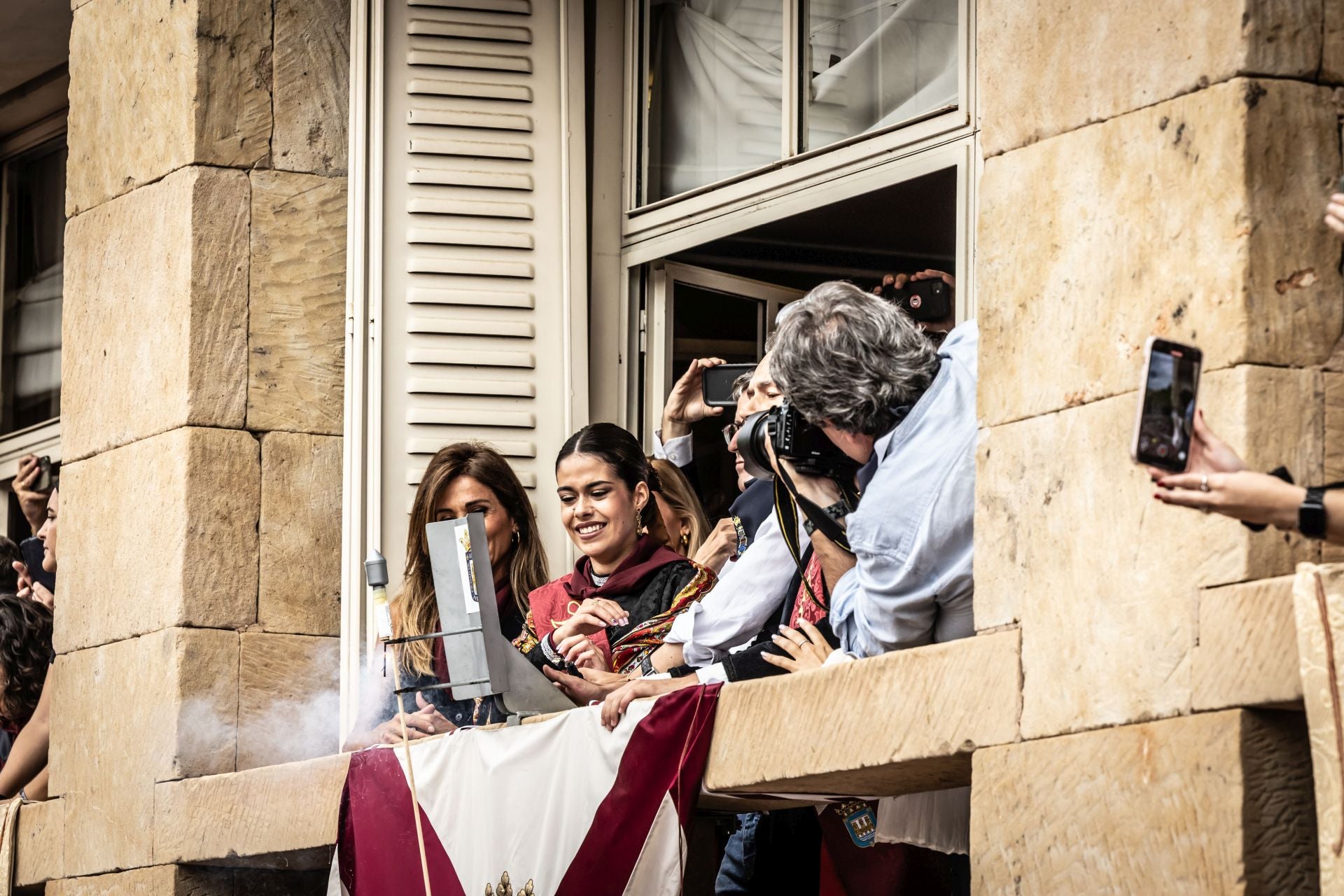 Las imágenes del cohete de San Mateo de Logroño desde la plaza del Ayuntamiento