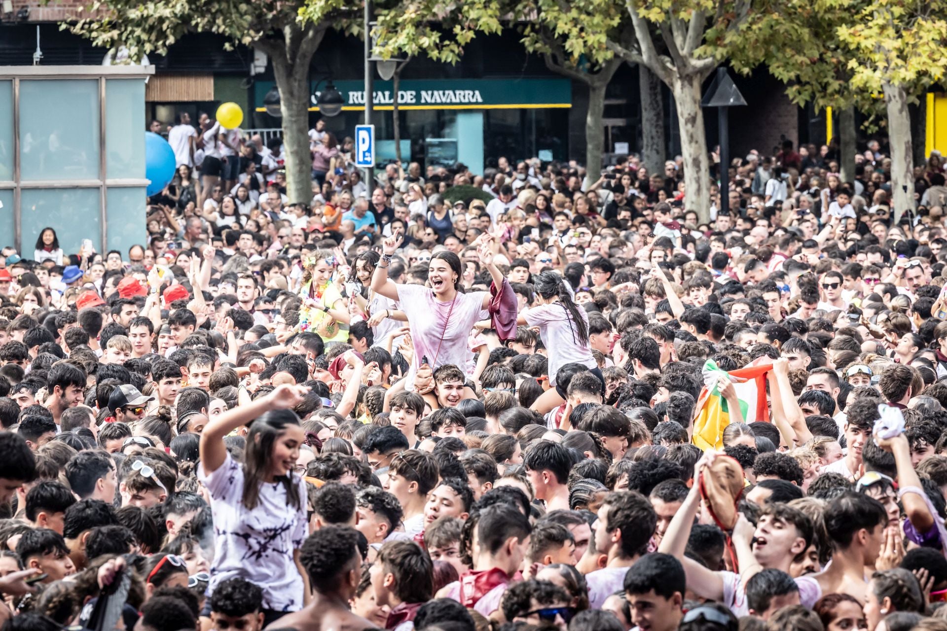 Las imágenes del cohete de San Mateo de Logroño desde la plaza del Ayuntamiento
