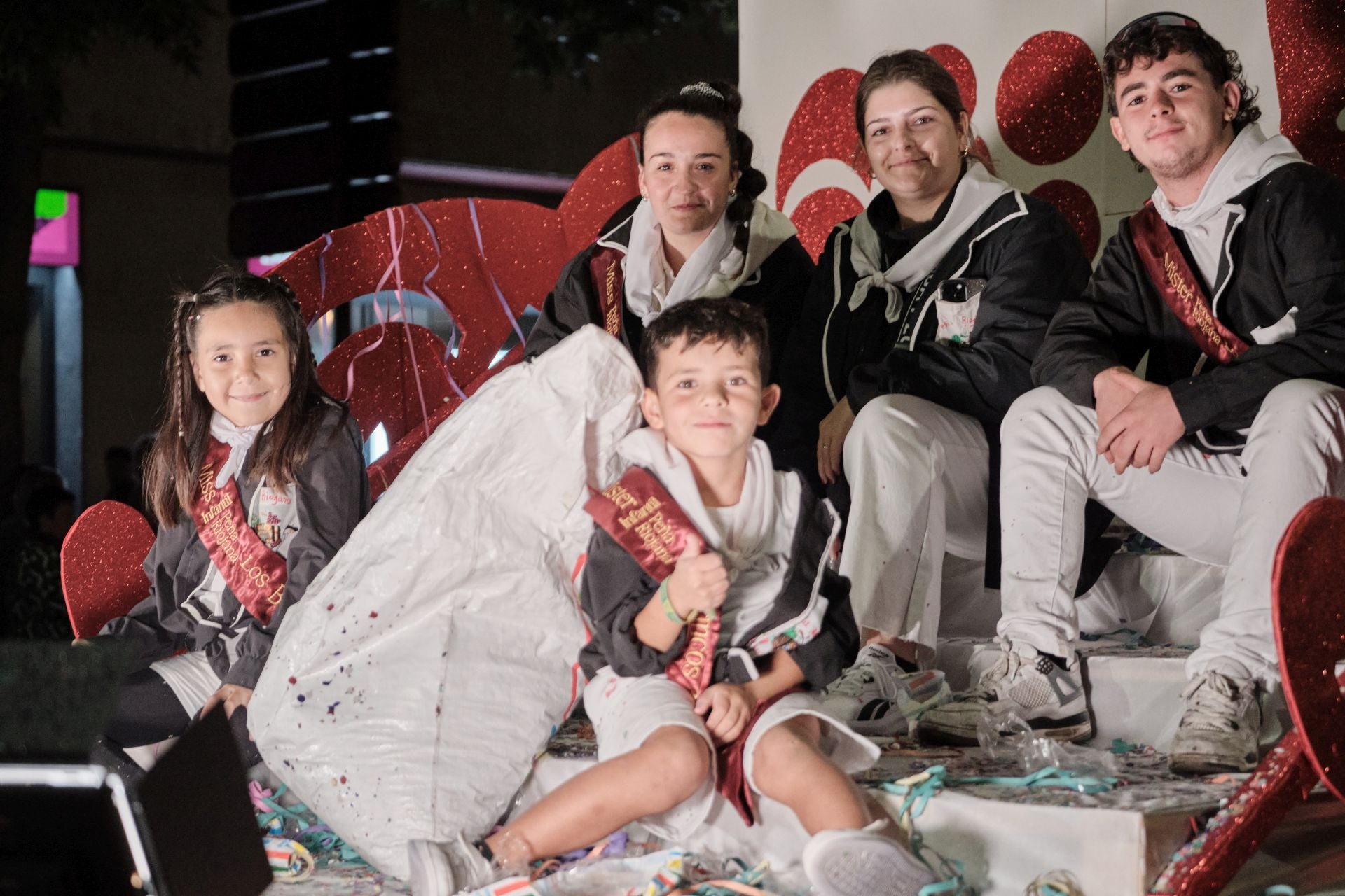 El desfile de carrozas por Logroño