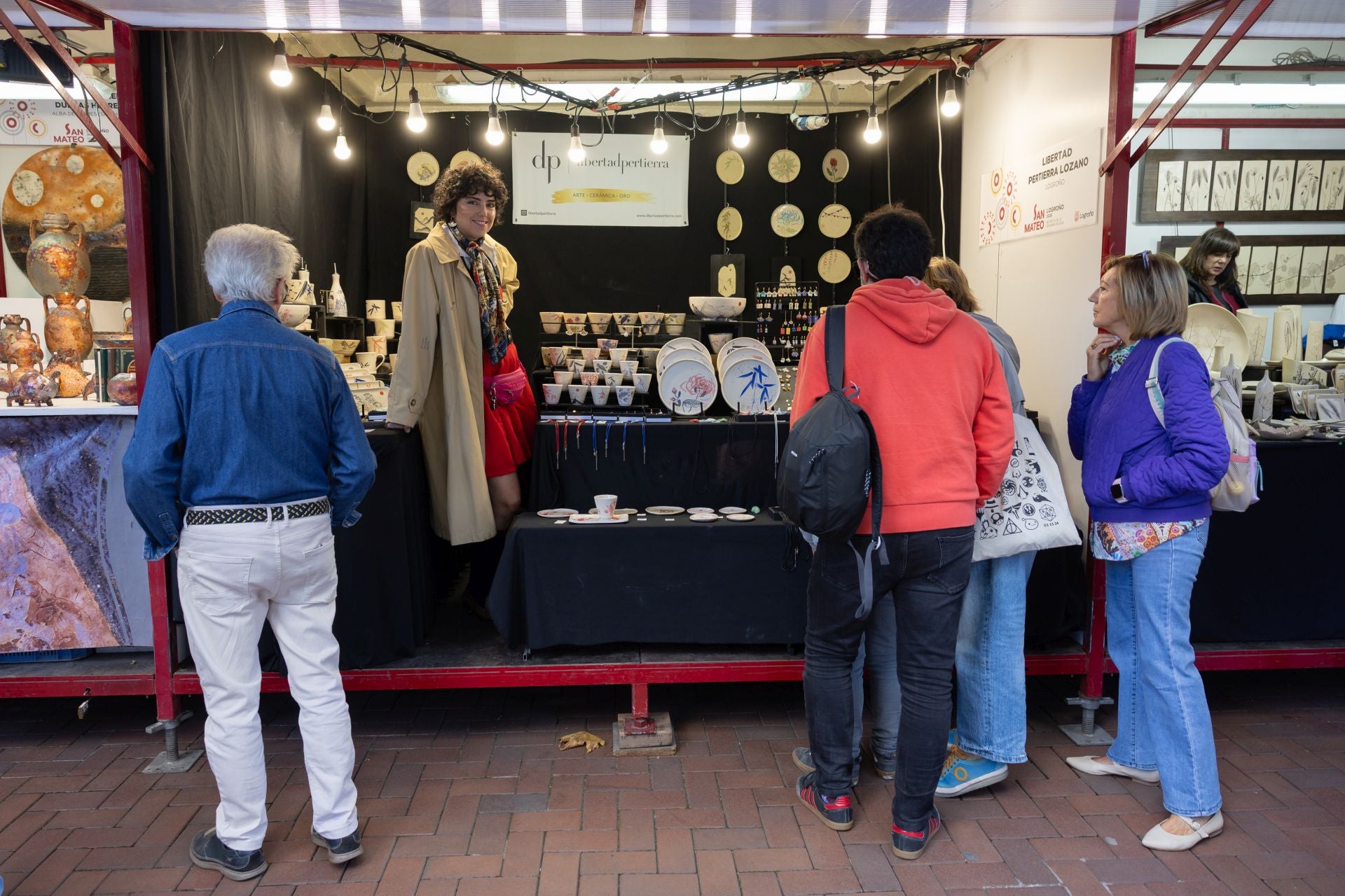 La fiesta está en la calle. De las paellas a la cerámica