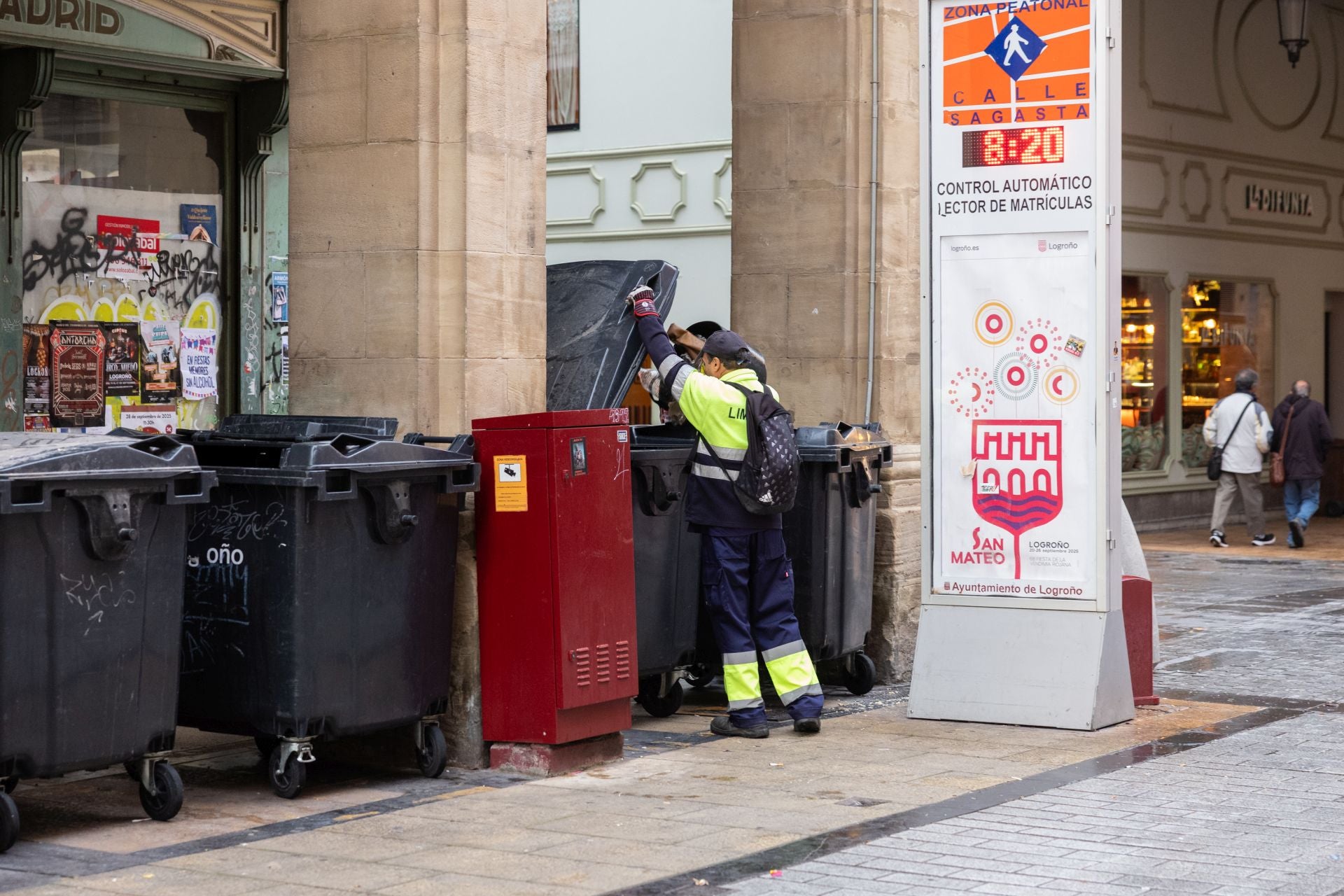 El trabajo de Logroño Limpio en San Mateo