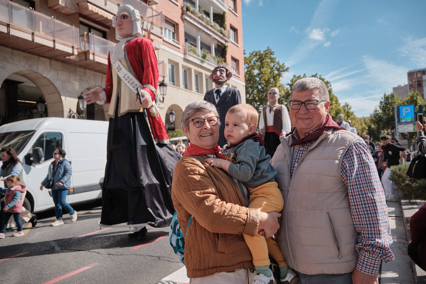 Logroño se llena de música, gigantes y sabores por San Mateo