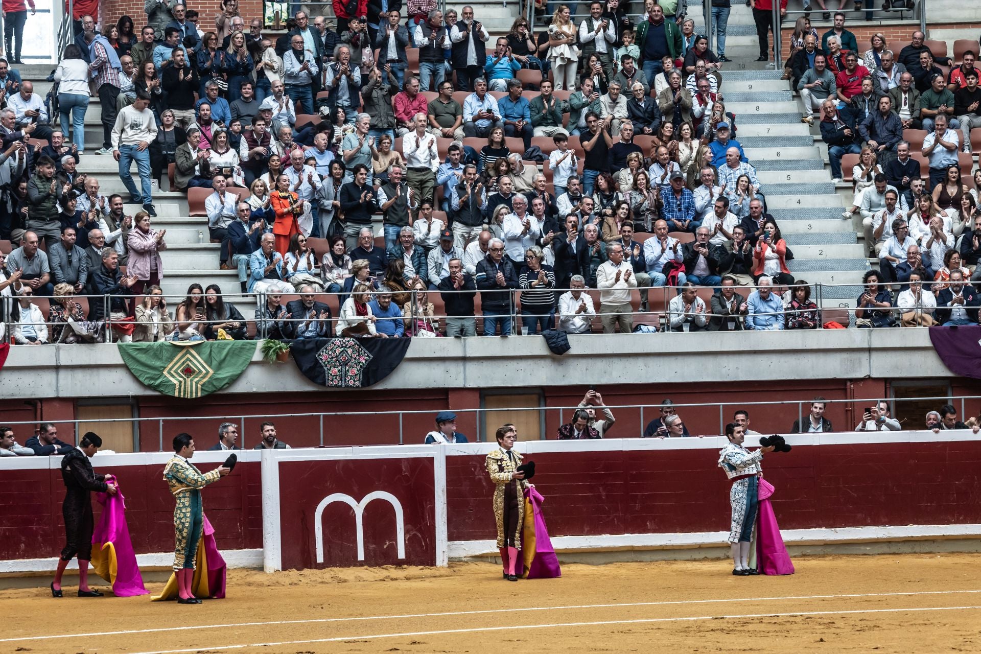 Borja Jiménez, a hombros en el cierre de la feria de San Mateo