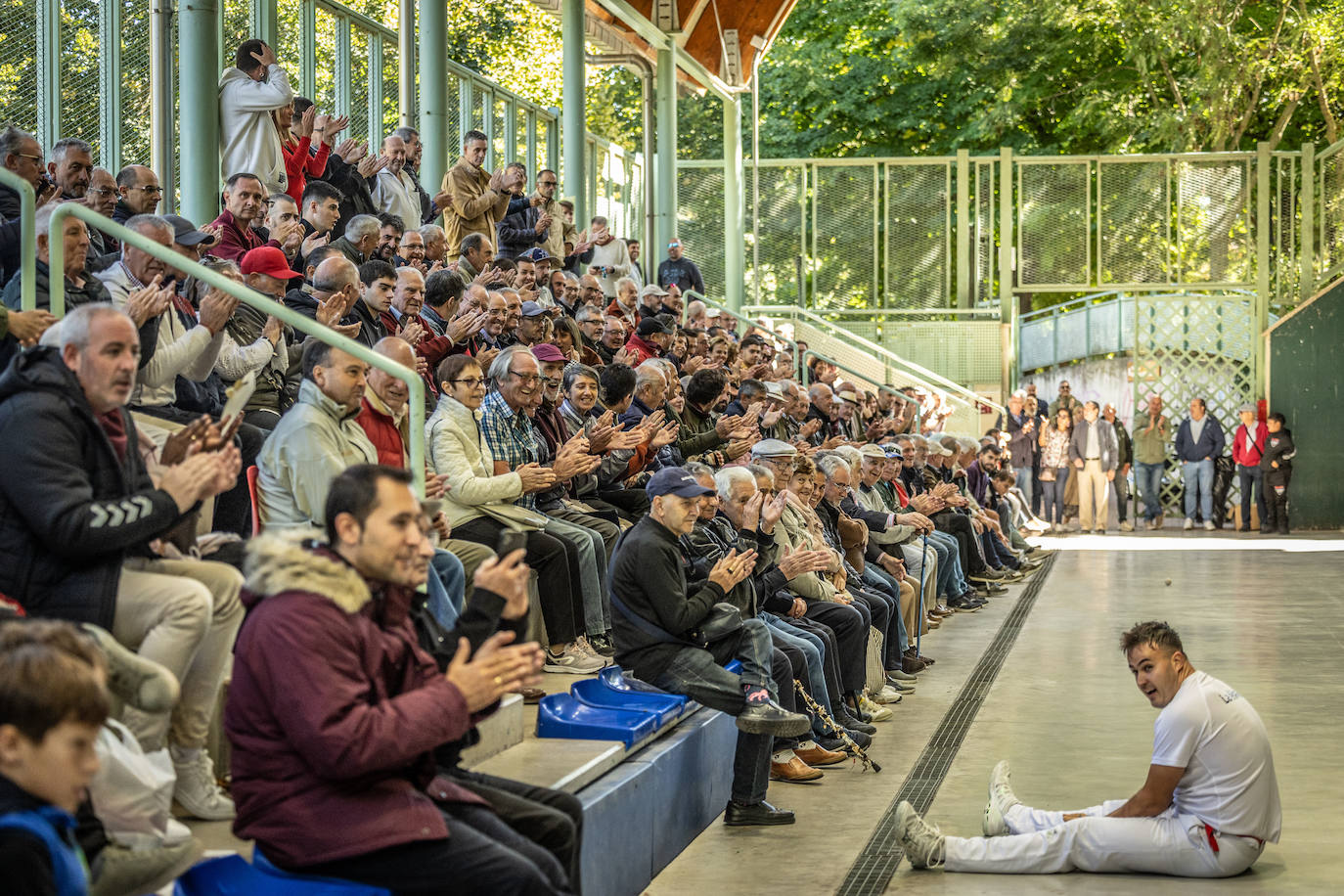 Las imágenes de la final del torneo de pelota de La Vendimia